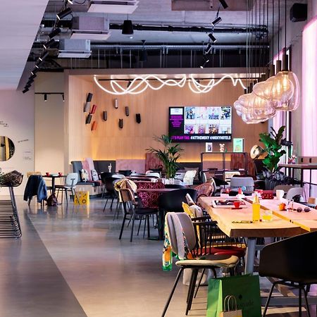 Moxy Outletcity Metzingen Metzingen  Zewnętrze zdjęcie