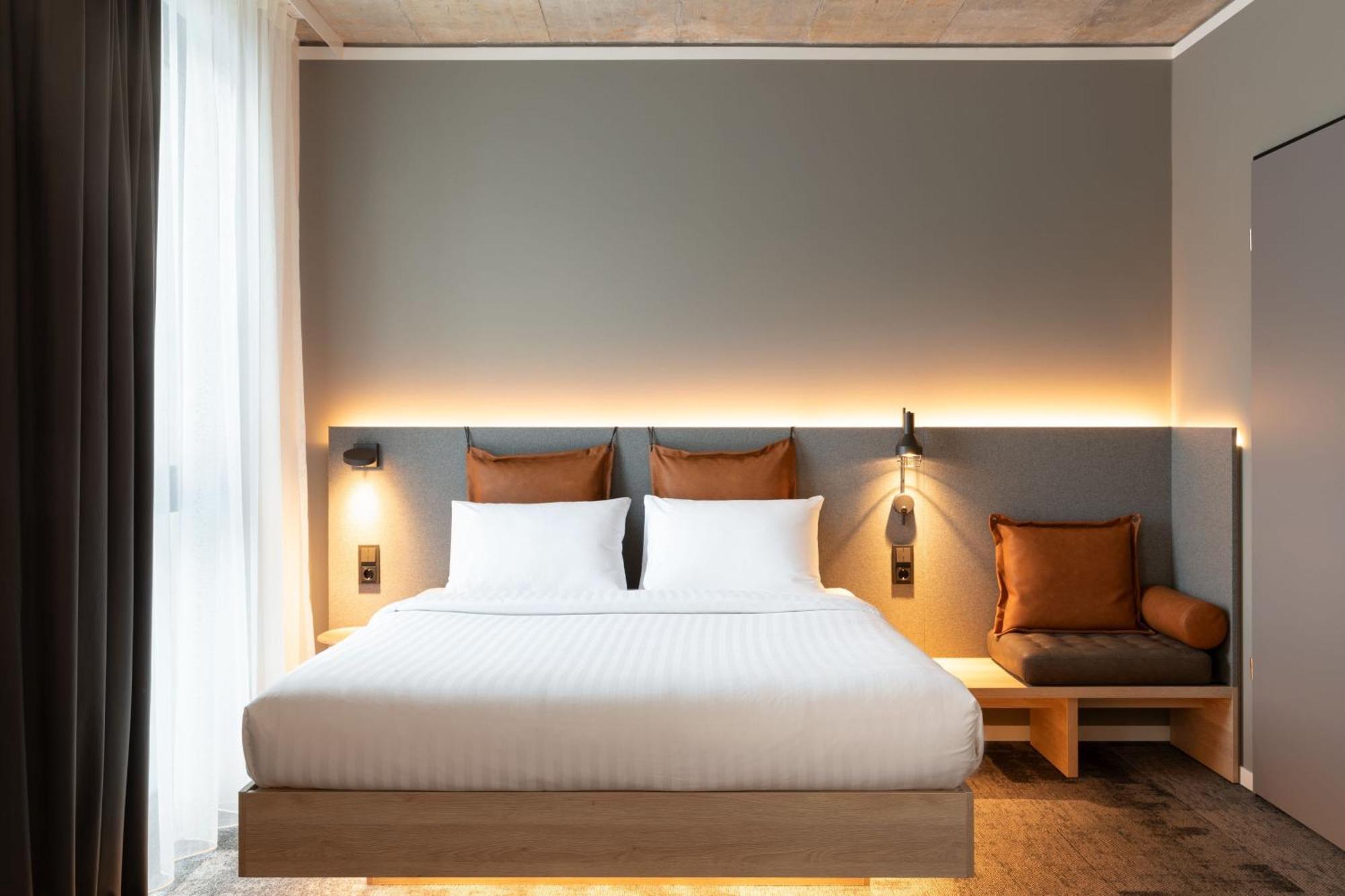 Moxy Outletcity Metzingen Metzingen  Zewnętrze zdjęcie
