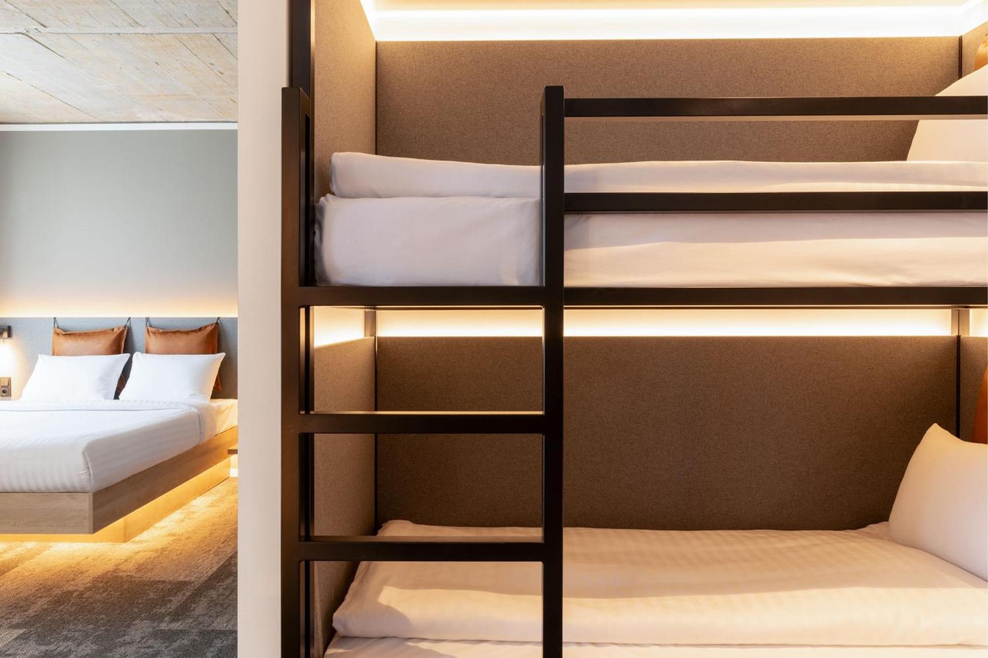 Moxy Outletcity Metzingen Metzingen  Zewnętrze zdjęcie
