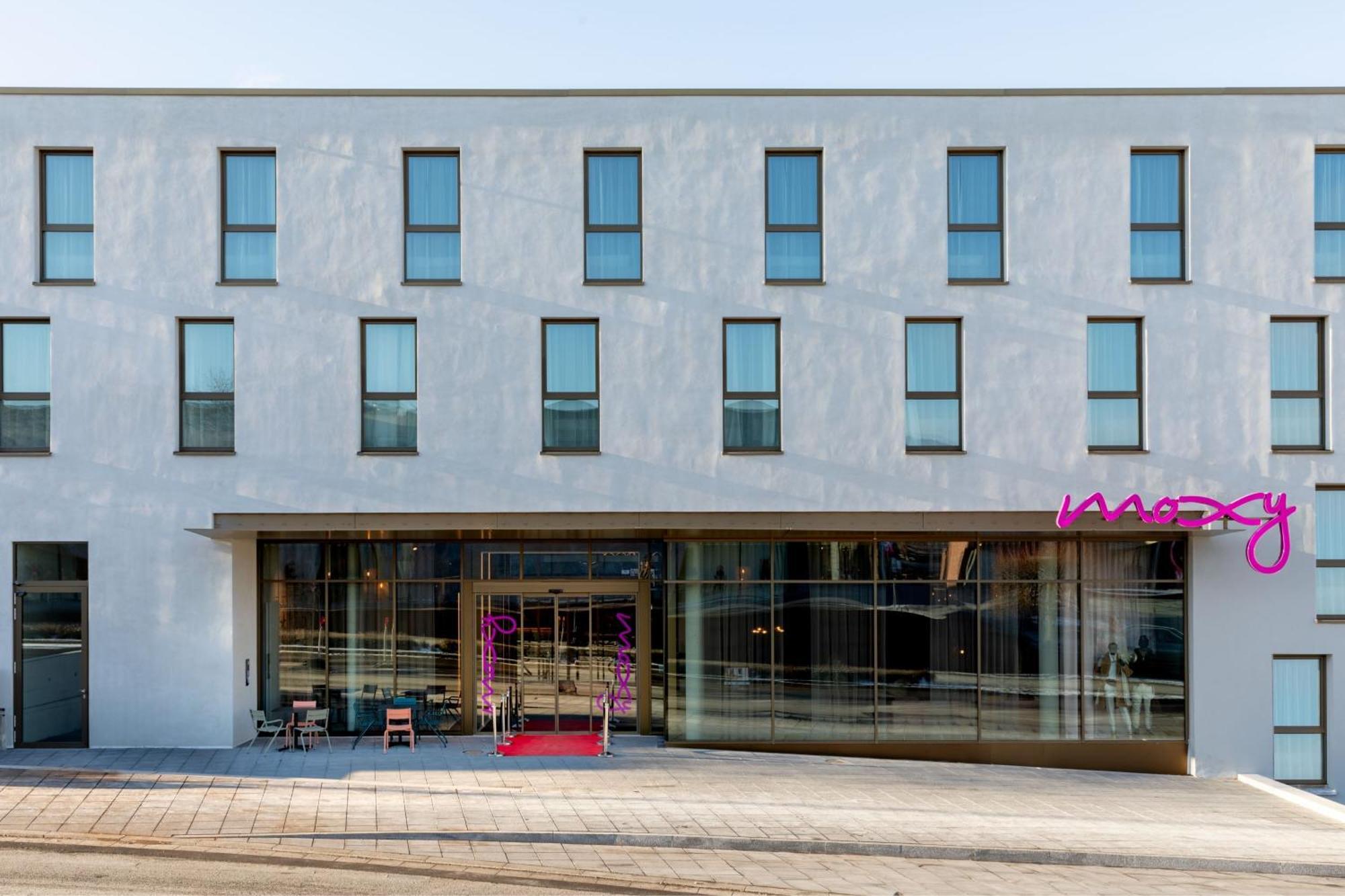 Moxy Outletcity Metzingen Metzingen  Zewnętrze zdjęcie