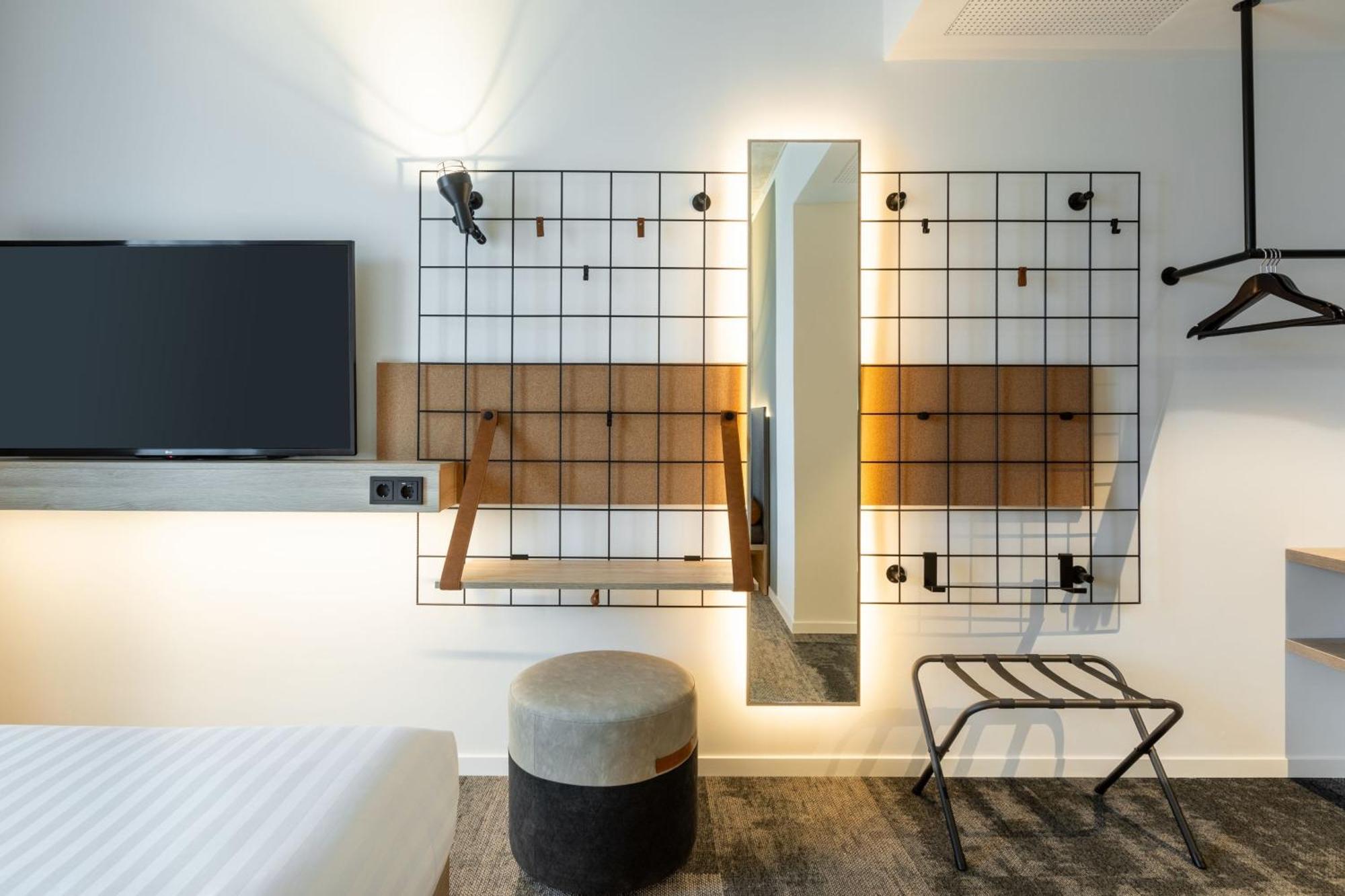 Moxy Outletcity Metzingen Metzingen  Zewnętrze zdjęcie