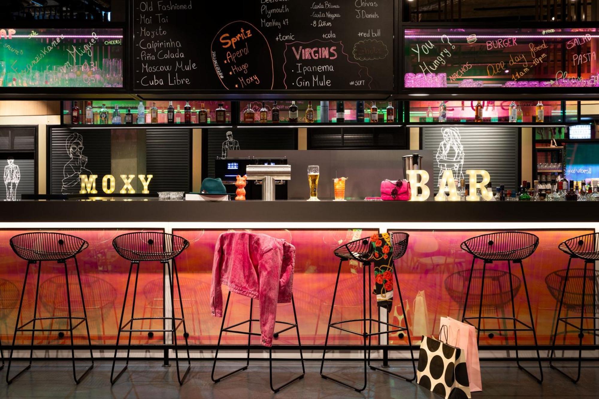 Moxy Outletcity Metzingen Metzingen  Zewnętrze zdjęcie